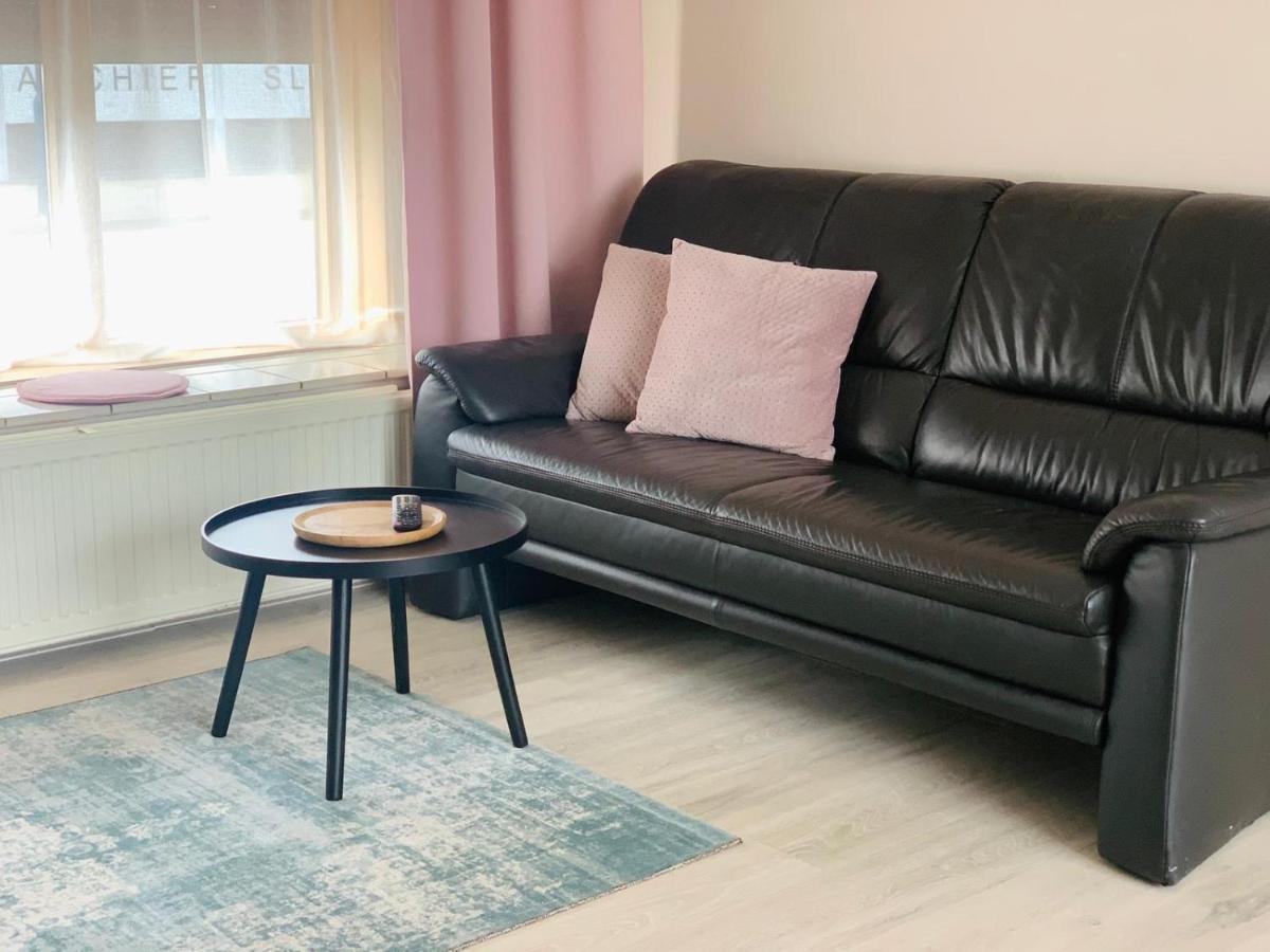 Cosy House In The Heart Of The Center! Apartment Oostburg Exterior foto